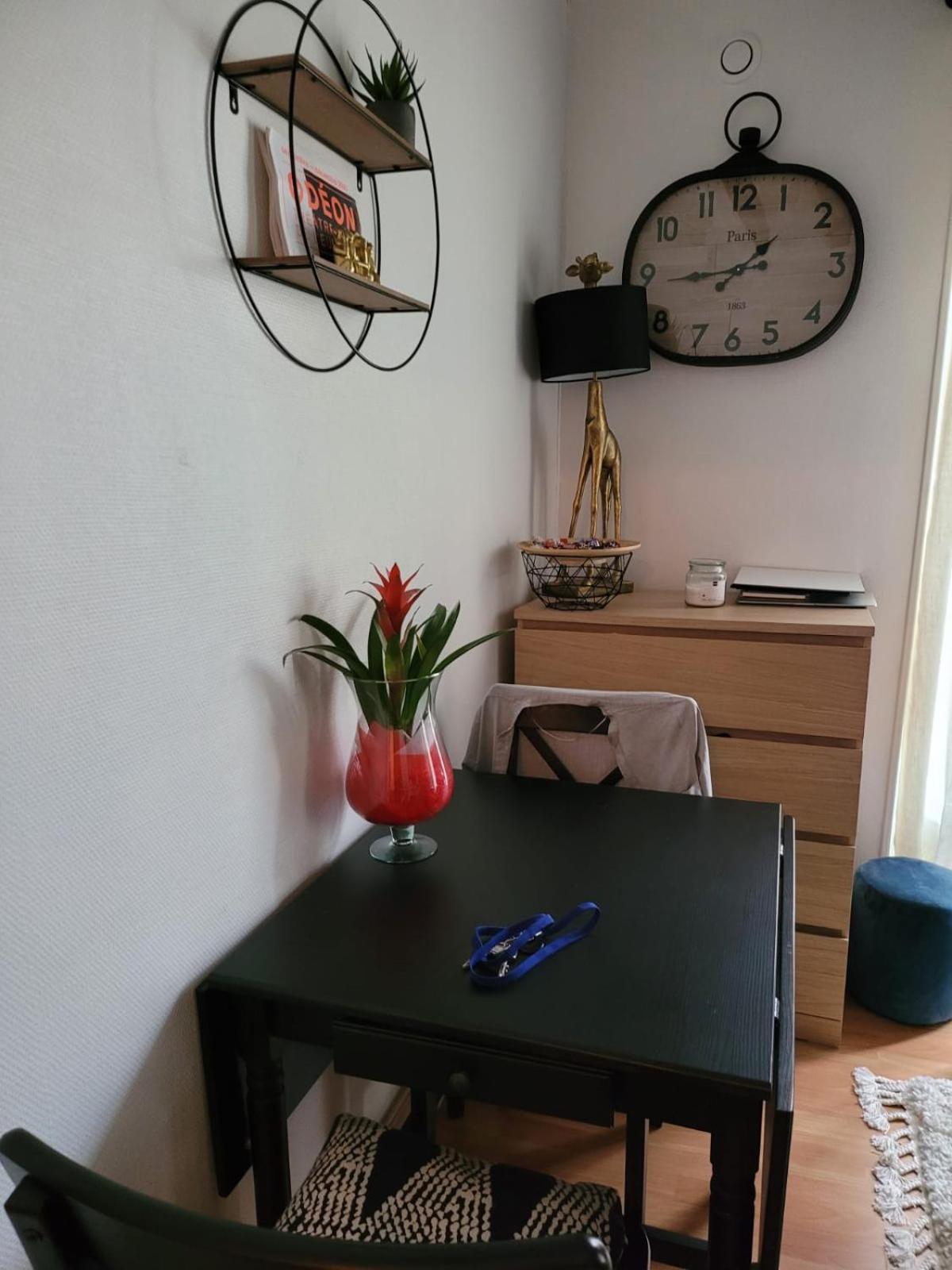 Ferienwohnung Mon Paris Zimmer foto